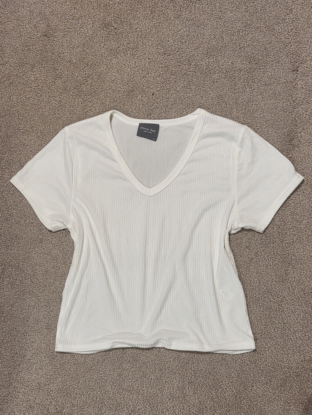 Olivia Rae White V-Neck Ribbed T-Shirt